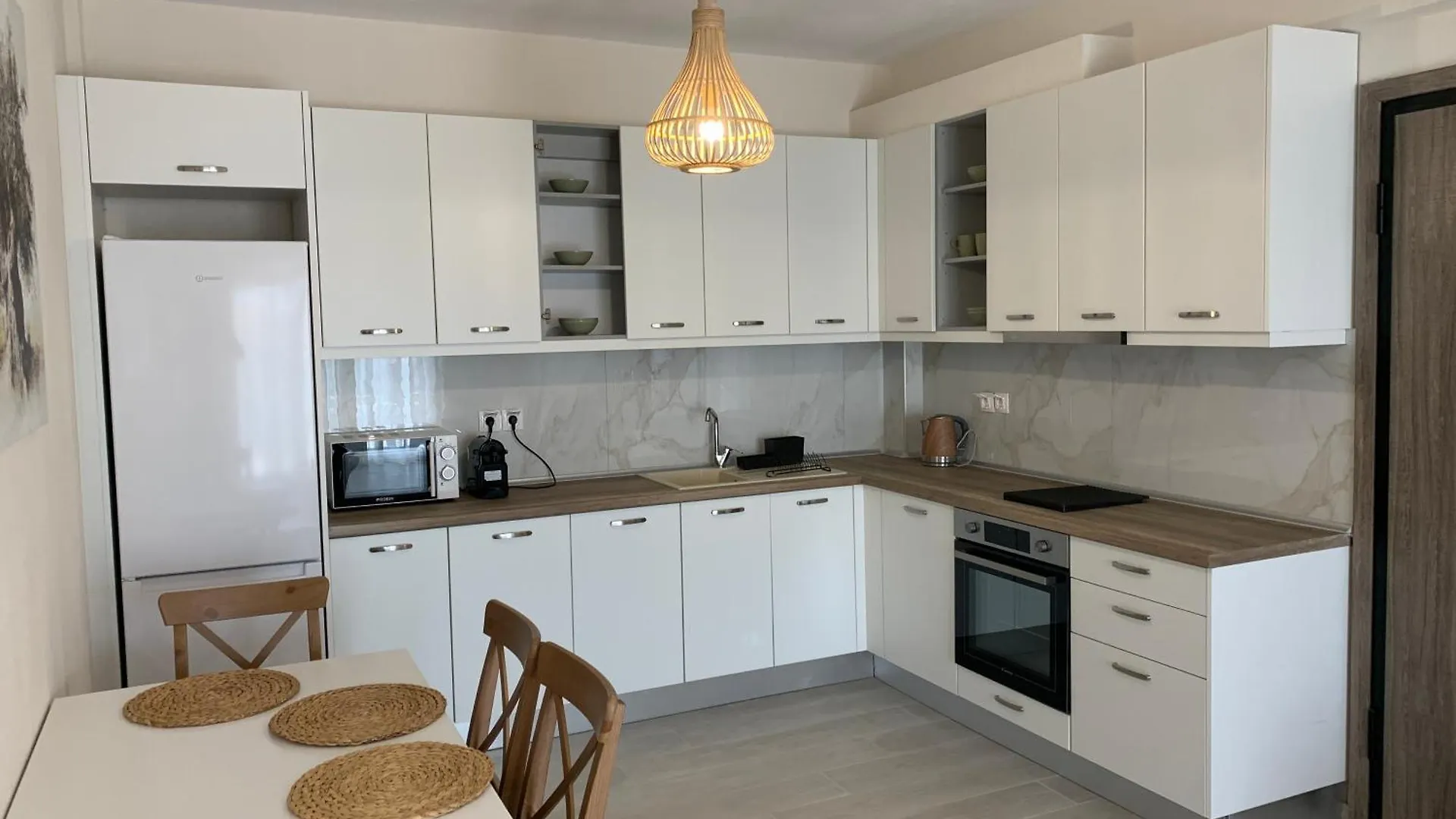 Olivia Apartment Nikiti