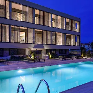 Anassa Butik Living מלון דירות