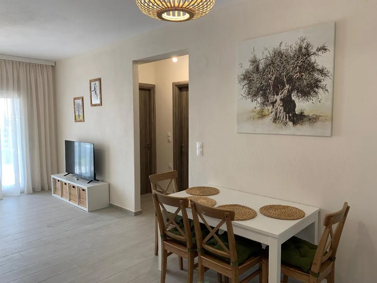 Olivia Apartman Nikíti